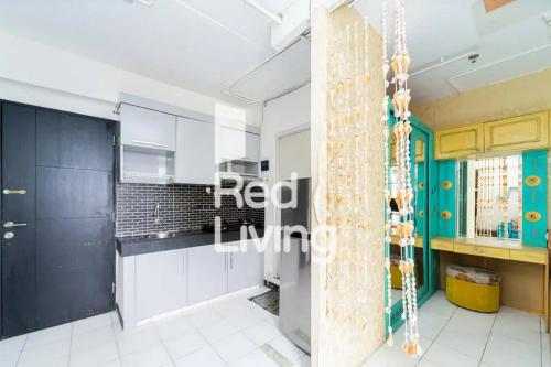 Η κουζίνα ή μικρή κουζίνα στο RedLiving Apartemen Sentra Timur Residence - Myroom id Tower Green