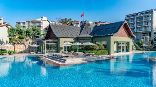Bazén v ubytování Arum Barut Collection - Ultra All Inclusive nebo v jeho okolí