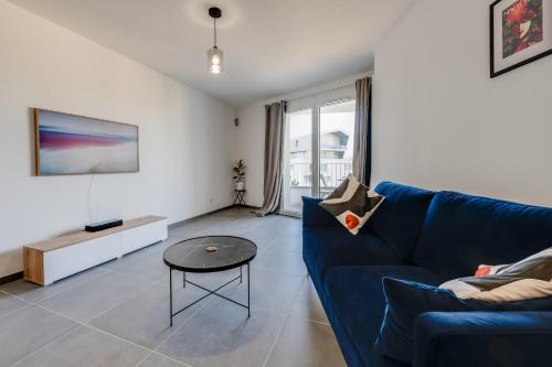 Χώρος καθιστικού στο Le Paradis - Beautiful T2 ideally located with garage