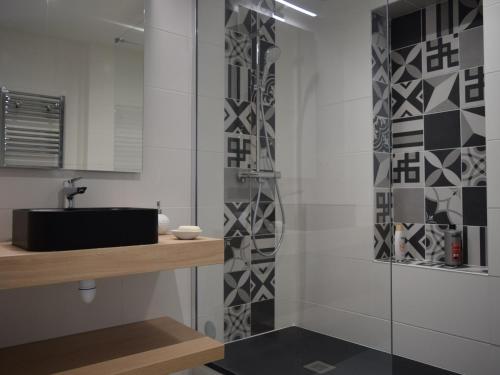 Φωτογραφία από το άλμπουμ του Appartement moderne 2 chambres, proche plage, jusqu'à 6 pers. - FR-1-197-423 σε Les Sables-dʼOlonne