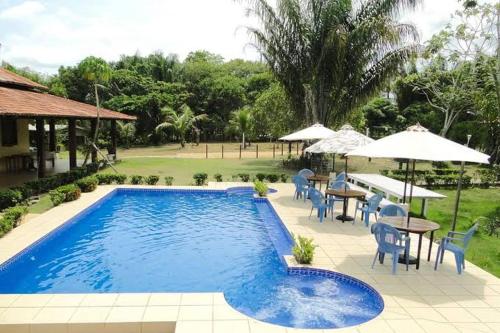 Bazén v ubytovaní Amazônia ParkSuítes alebo v jeho blízkosti