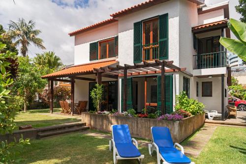 Casa do Lido by an island apart