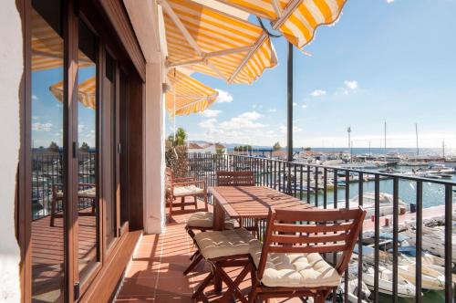 218 Puerto Banus Marbella Front Line 270 meters