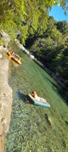 Cabaña clandestina – Photos 3