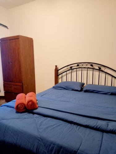 Ліжко або ліжка в номері D'Mentari - Cozy 3 Rooms Apartment