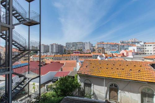 Typical Lisbon Apartment 2bdr