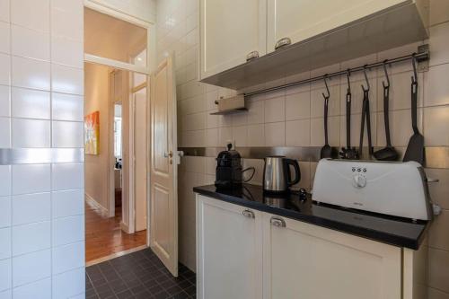 Typical Lisbon Apartment 2bdr