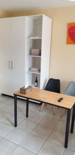 マンジニにあるManzini, Park Vills Apartment, No 103のギャラリーの写真