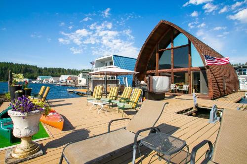 Tranquility Float House on Lk Pend Oreille – Photos 2