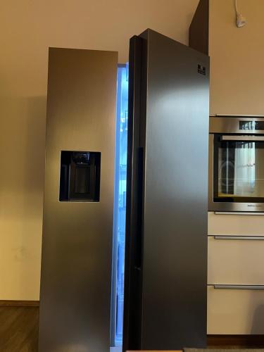 Cuisine ou kitchenette dans l'établissement Modernes Haus nähe Schloss Ulmerfeld