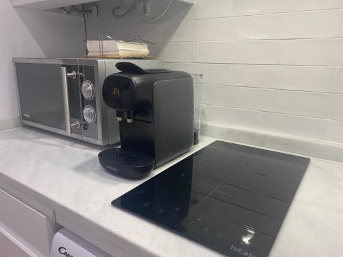 Kuchyň nebo kuchyňský kout v ubytování Estudio a 400 metros Ribera FREE PARKING