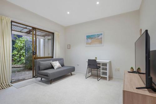 Getaway Pad for 2 in St Heliers - WI-FI