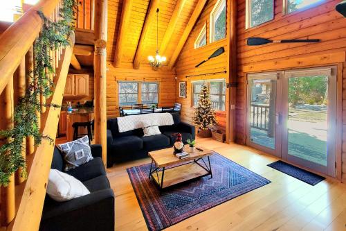 The Cabin on Maple
