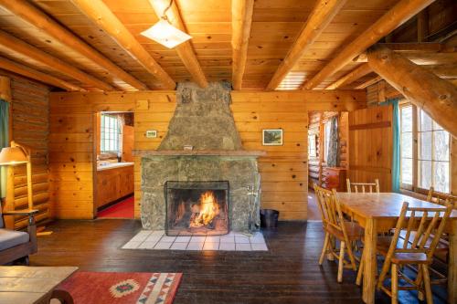 Gambar di galeri bagi The Meeker Park Lodge di Allenspark