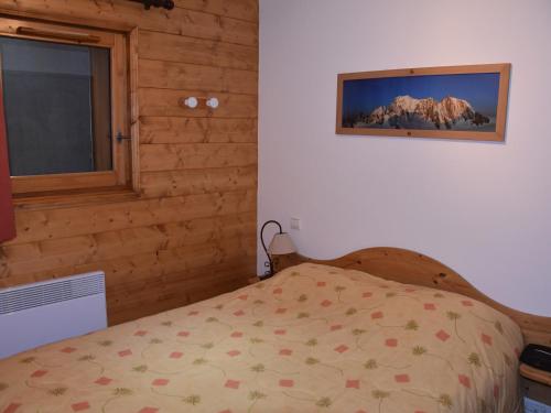 Appartement Pralognan-la-Vanoise, 3 pièces, 4 personnes - FR-1-464-68にあるベッド