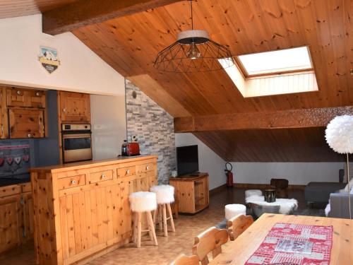 Appartement Confortable à Pralognan-la-Vanoise, Proche Commerces & Téléphérique - 6 Personnes - FR-1-464-150