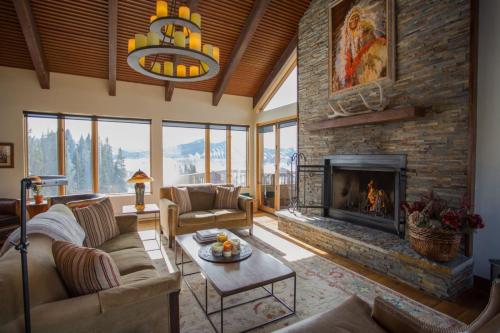 Elk Run Main House – Photos 5
