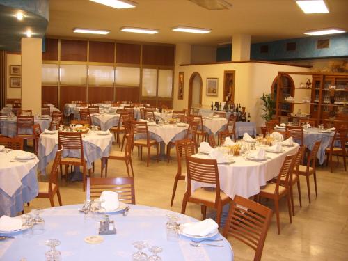 A restaurant or other place to eat at Cannone d'Oro