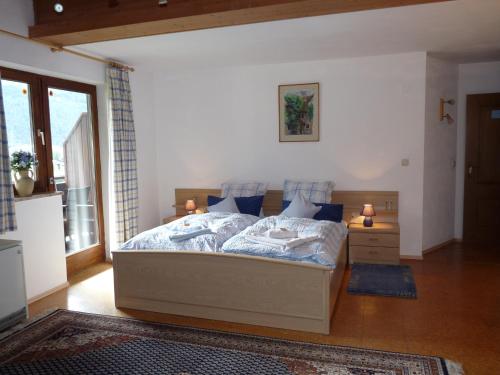 Posteľ alebo postele v izbe v ubytovaní Chalet Anna Appartment