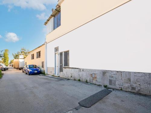 Cosy holiday home in Castel Volturno with garden