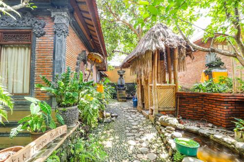 Zahrada ubytování Omunity Bali