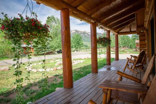 Shavano Cabin – Photos 2