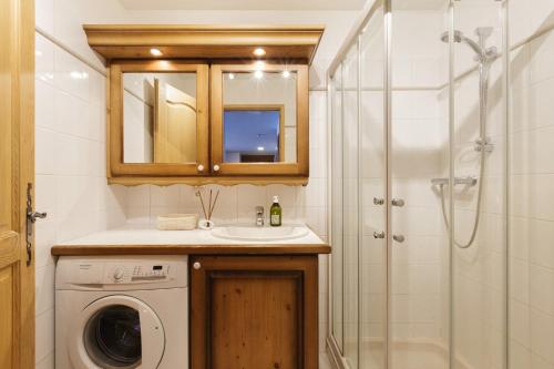 Ένα μπάνιο στο Cottage des Houches - Happy Rentals