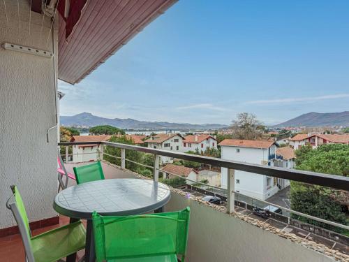 Appartement Hendaye, 1 pièce, 3 personnes - FR-1-2-412