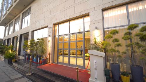 Gallery image of Pride Hotel Udaipur in Udaipur