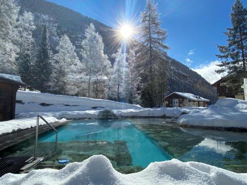 Le Bristol Leukerbad photo 2