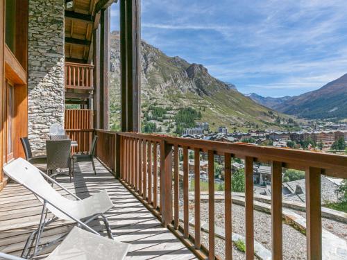 Chalet de luxe avec sauna, cheminée et WiFi à Val-d'Isère