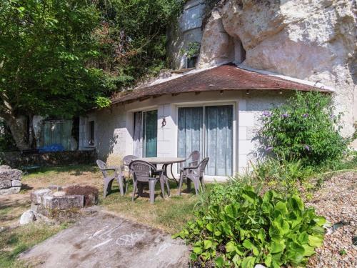 Unique troglodyte house in the Valley