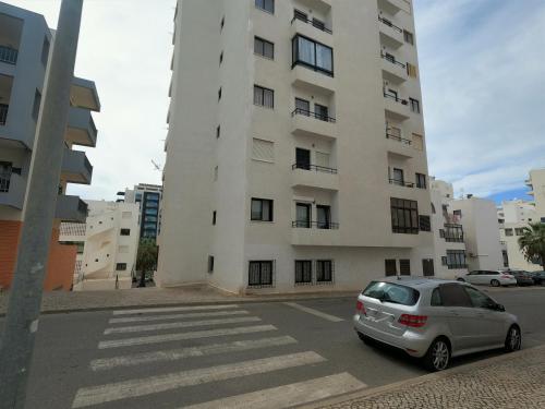 Algarve, modern T1 apartment with balcony, Quarteira