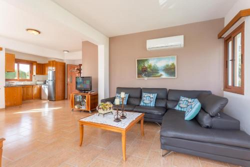 Kuchyň nebo kuchyňský kout v ubytování Villa Pelagos