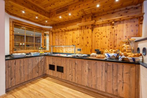 Mad på lejlighedshotellet eller i nærheden