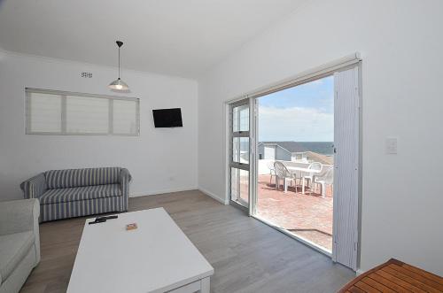 Balkón nebo terasa v ubytování 13 on Main Beach Flat