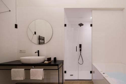 Mirabilis Relais