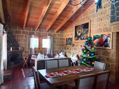 Cabaña el piñon en Ezequiel Montes