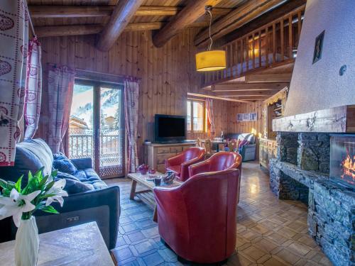Appartement duplex montagnard au cœur de Val-d'Isère, près des pistes et commodités