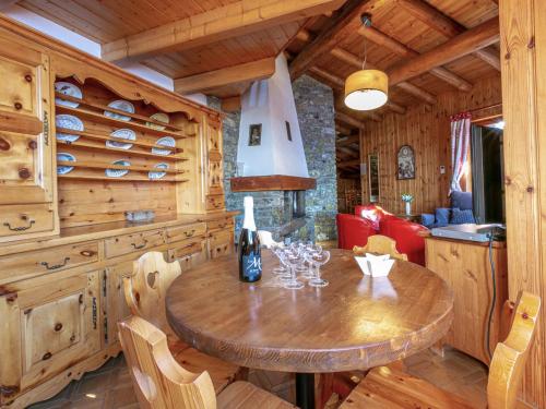 Appartement duplex montagnard au cœur de Val-d'Isère, près des pistes et commodités