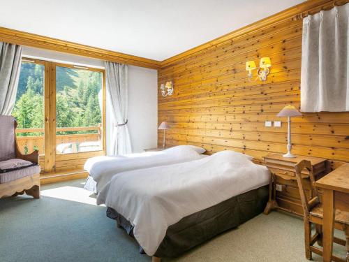 Duplex de Standing au Pied des Pistes avec Grand Balcon, Expo Sud/Ouest, Parking Inclus