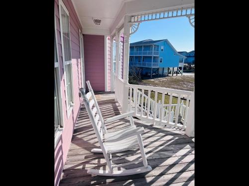 Gallery image of Victoria in Holden Beach