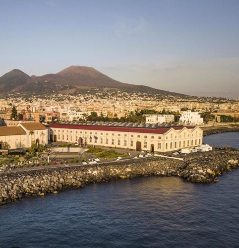 Foto Palazzo Pietrarsa 1