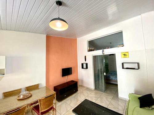 TV a/nebo společenská místnost v ubytování Sunset Maresias - Casas e Chalés CG