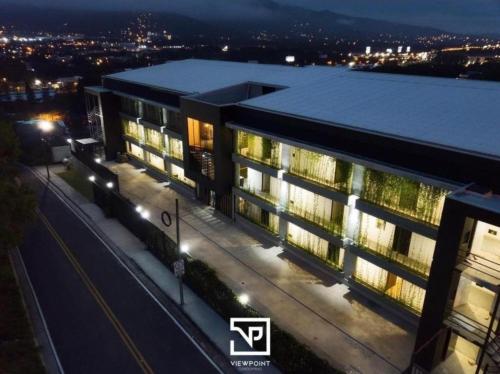 Viewpoint Suites Santa Ana – Photos 3