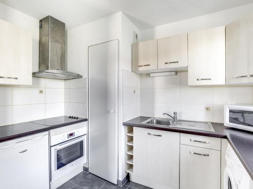 Photo de la galerie de l'établissement Biscarrosse Plage - T2 avec Parking, Balcon et 4 Couchages - FR-1-521-92, à Biscarrosse-Plage