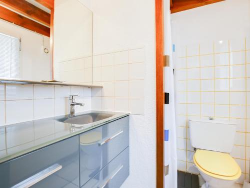 Photo de la galerie de l'établissement Maison cosy à Biscarrosse Lac pour 6 pers, proche plage, parking privé - FR-1-521-97, à Biscarrosse