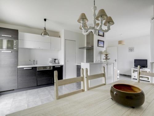 Appartement T3 moderne à Biscarrosse Plage, proche océan, terrasse et parking - FR-1-521-9