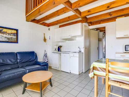 Photo de la galerie de l'établissement Duplex à Biscarrosse Plage pour 4 pers., proche océan, balcon et équipements complets - FR-1-521-77, à Biscarrosse-Plage