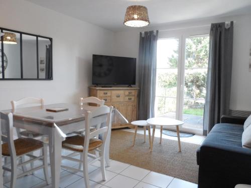 Cottage 3 Pièces Avec Jardin Privatif Sud, Parking, Piscine - Proche Port Guillaume - FR-1-487-320